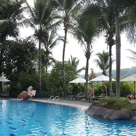 Puri Asri Hotel & Resort Magelang Exterior photo