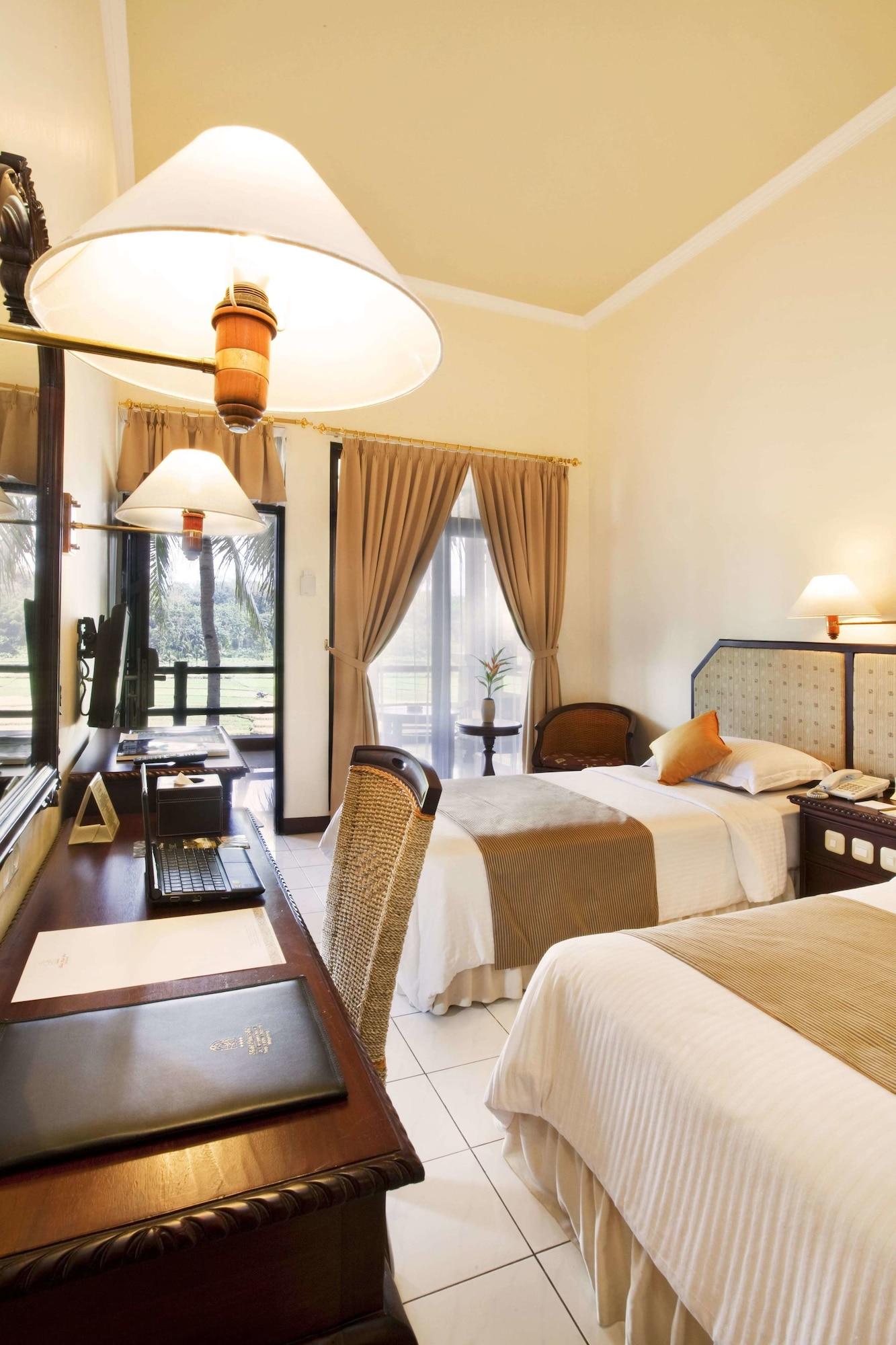 Puri Asri Hotel & Resort Magelang Exterior photo