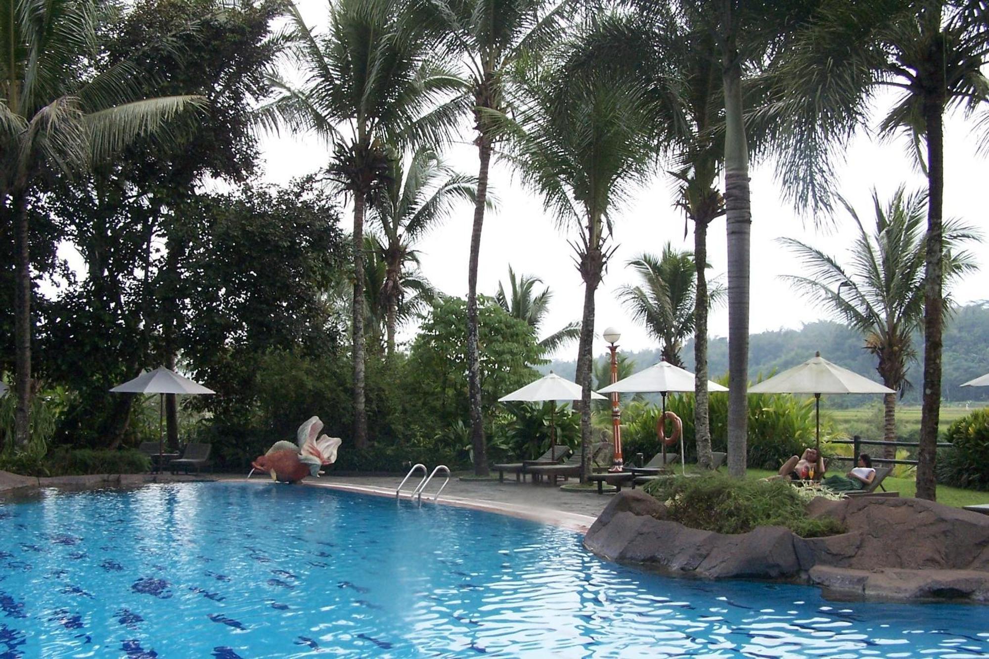 Puri Asri Hotel & Resort Magelang Exterior photo
