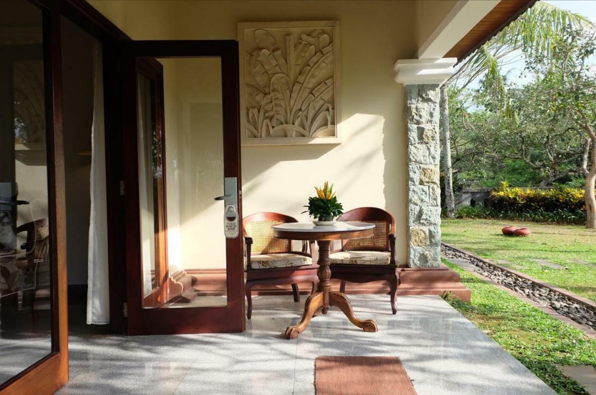 Puri Asri Hotel & Resort Magelang Exterior photo