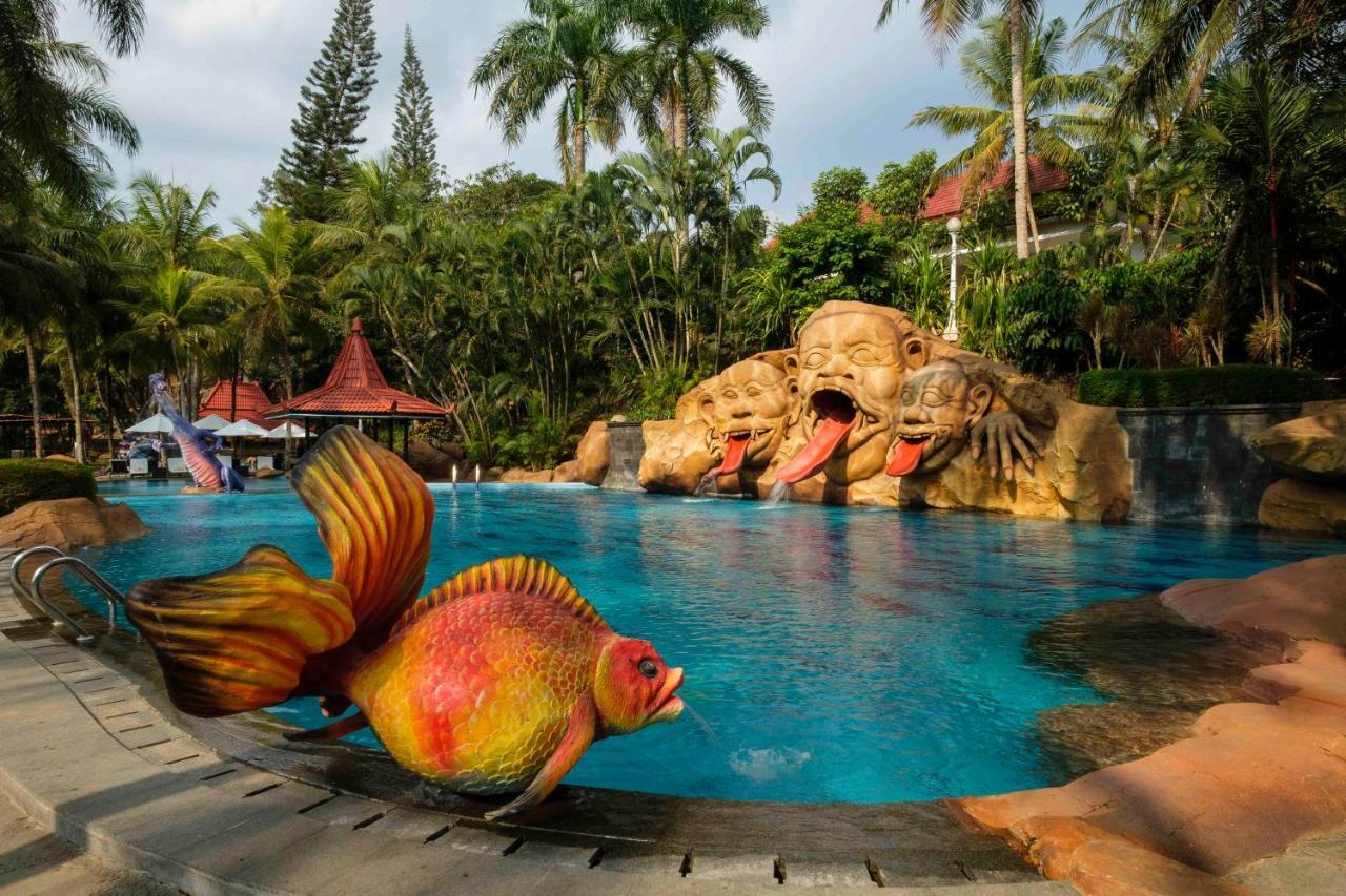 Puri Asri Hotel & Resort Magelang Exterior photo